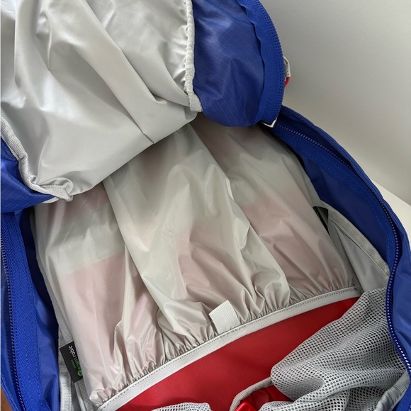 OSPREY Sirrus 24 Backpack - NWT - Picture 10 of 12